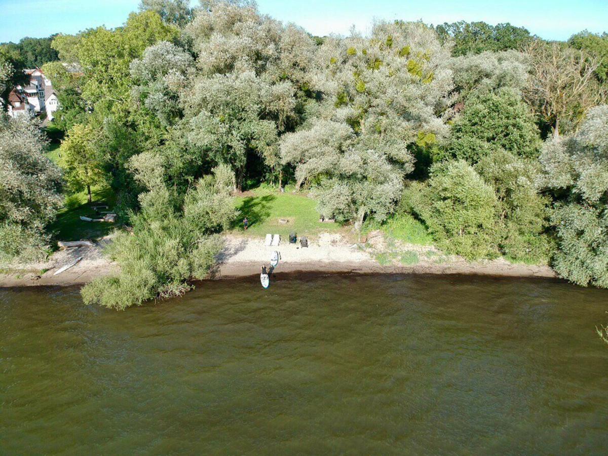 Wohlfuehlloft Seekretzer Mit Privatem Seezugang Friedrichshafen Bagian luar foto