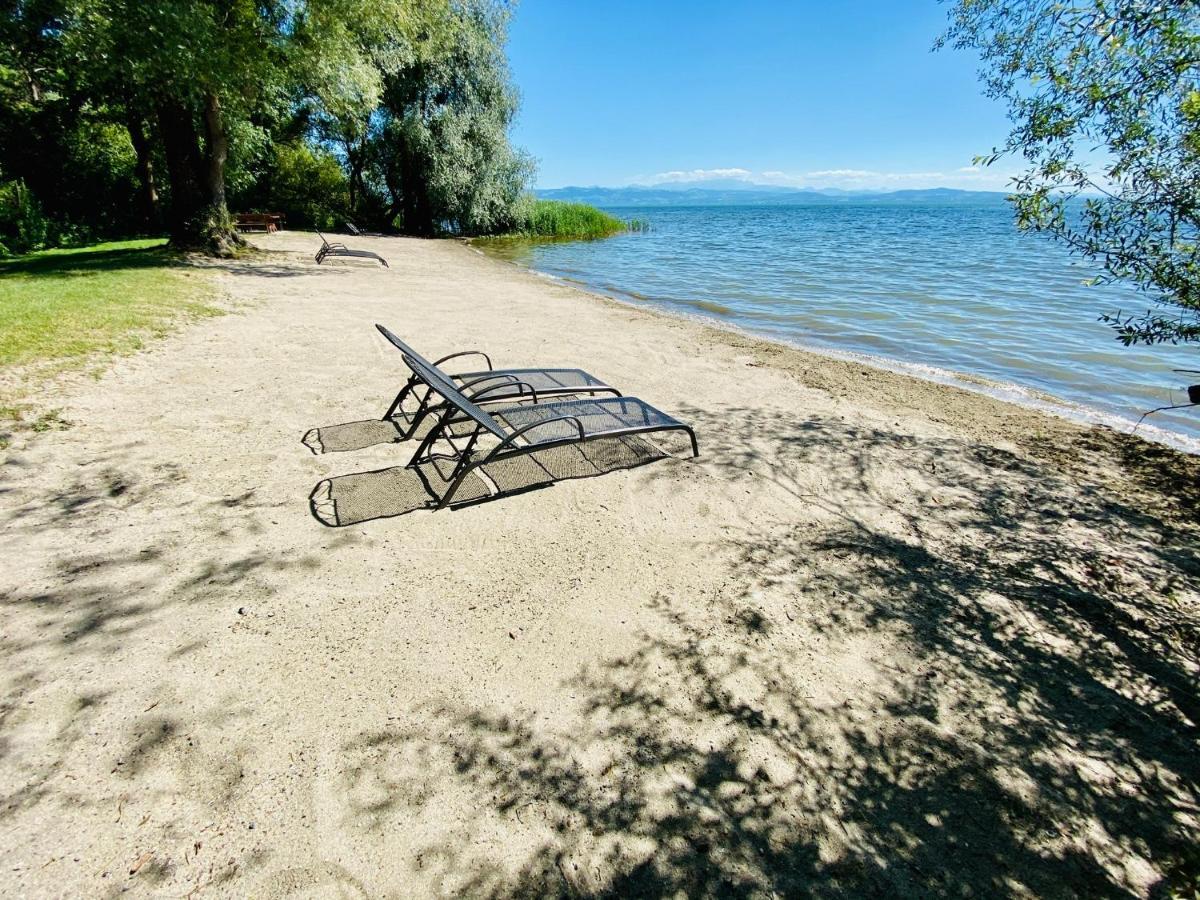 Wohlfuehlloft Seekretzer Mit Privatem Seezugang Friedrichshafen Bagian luar foto